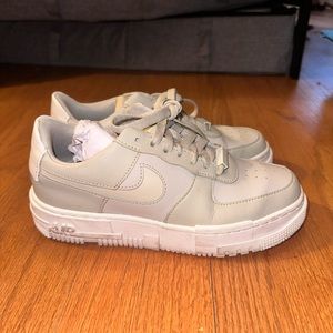 Nike Air Force Ones 7.5